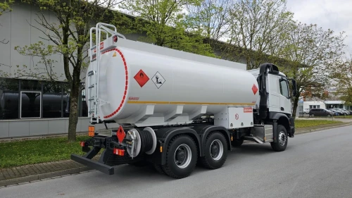 Distributeur carburant
