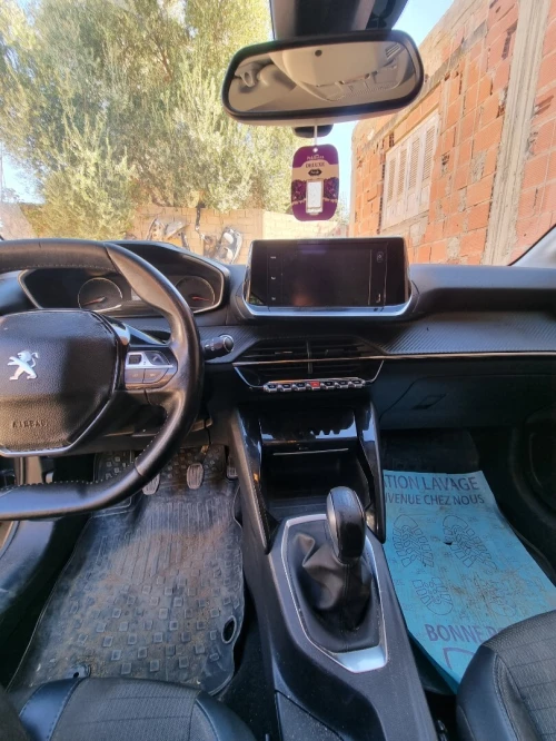 Peugeot 208 2022 Allure