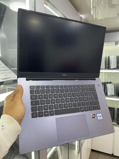 huawei matebook d15 ryzen 7 3500 u / 8gb / 256gb / 15 fhd / azerty
