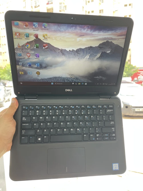 Dell 3310 /  i3 8145 U / 08 gb / 256 gb / 13.3 POUCE FHD