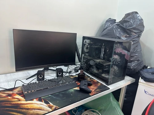 بيسي قيمر كامل عفسة متخص فيه pc gamer 
