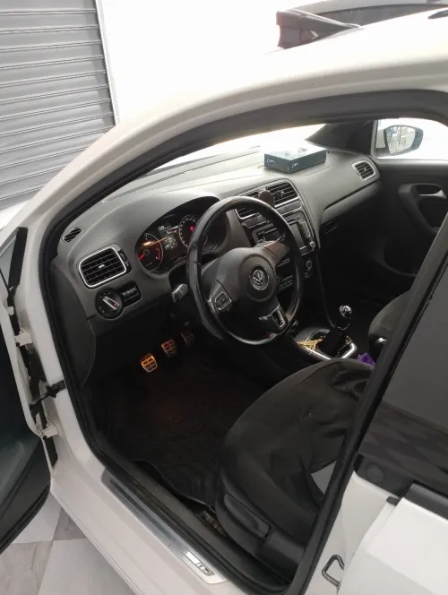 Volkswagen Polo 2014 R-line