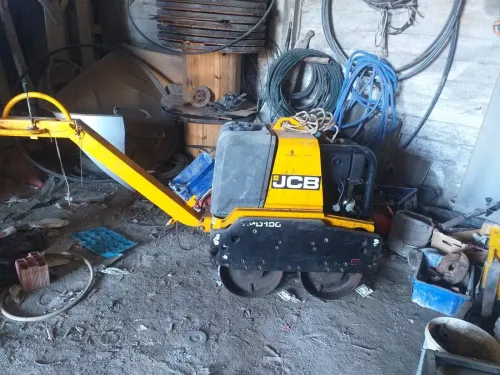 Jcb Compacteur manuel 2015