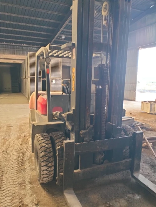 Isuzu 7TON 2021