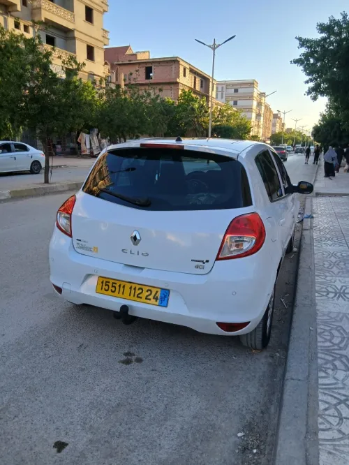 Renault Clio 3 2012 Night and Day