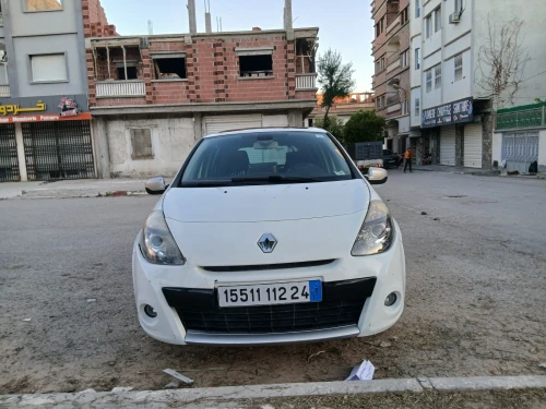 Renault Clio 3 2012 Night and Day