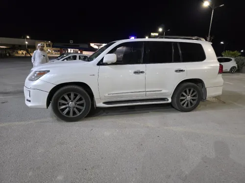 Lexus LX 2009 570