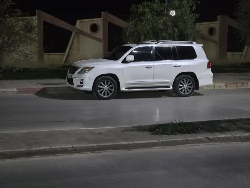 Lexus LX 2009 570