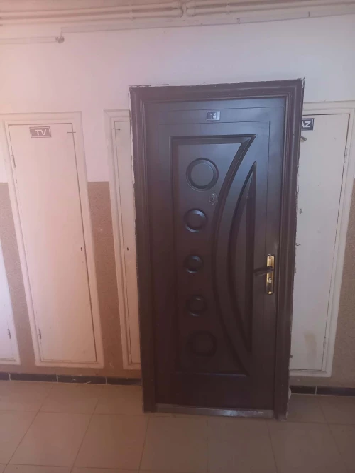 Porte appartement AADL à vendre