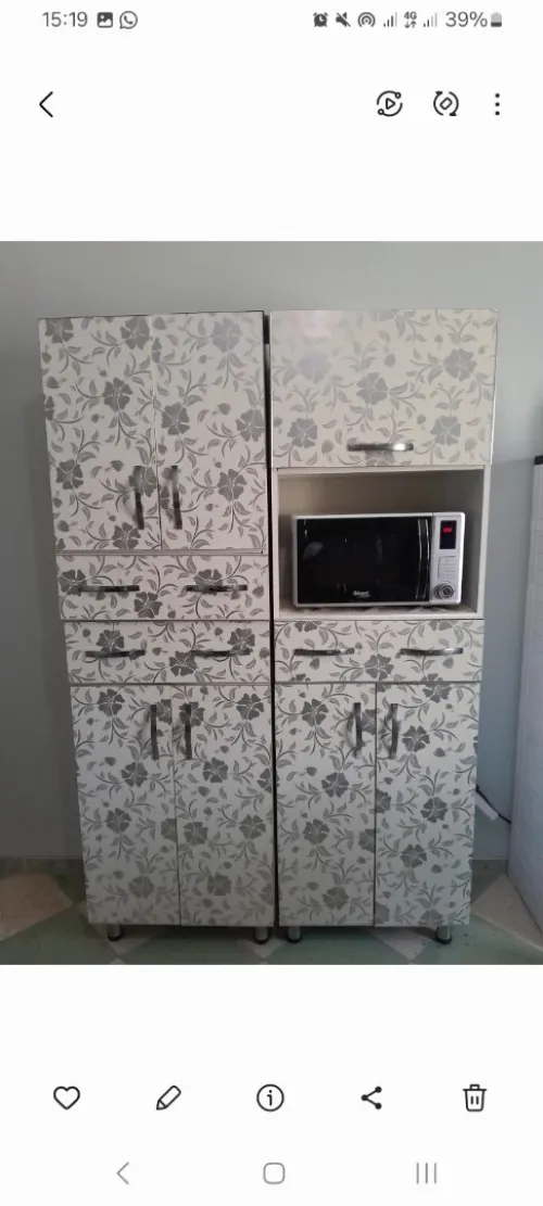 2 meubles de cuisine 