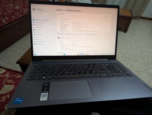 Lenovo ideapad 3i 15IAU7 3-12150