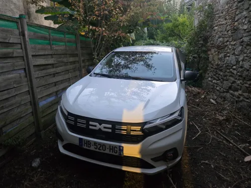 Dacia Sandero 2025 Essential