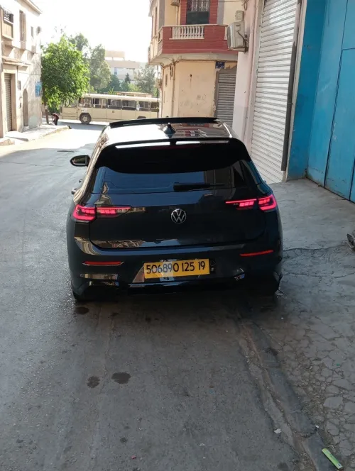 Volkswagen Golf 8 2025 R-Line Facelift 