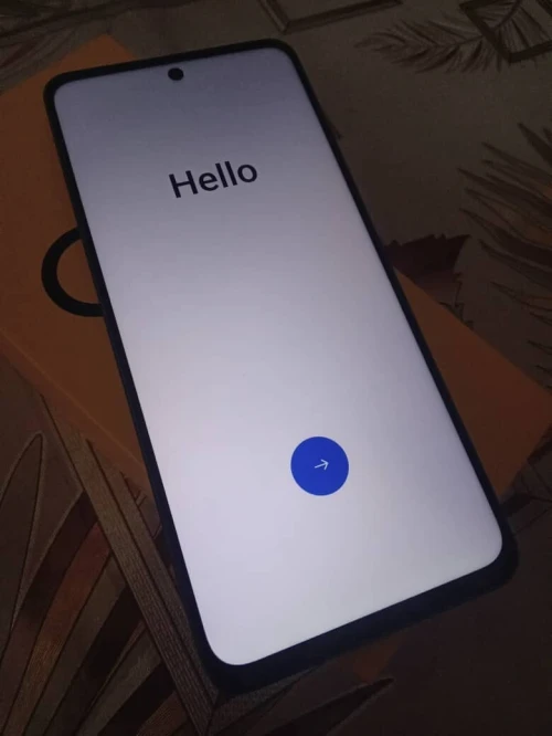Realme RMX3890