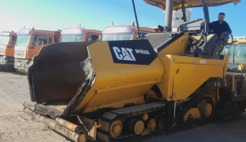 caterpillar finisheur 2009