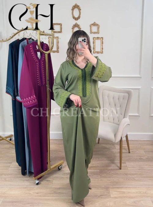 Robe NAYA
