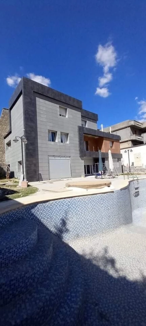 Alucobond HPL  VENTILE et Mur Ridea