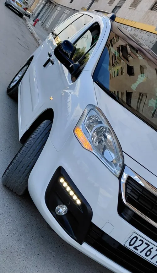 Peugeot Partner 2019 Tepee Allure 