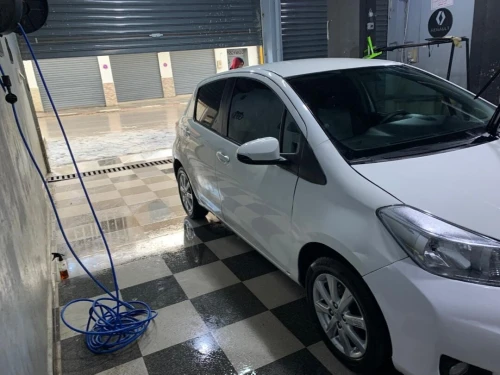 Toyota Yaris 2012 