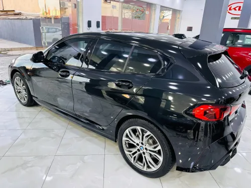 BMW Série 1 2025 Pack M 118d black