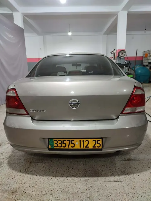 Nissan Sunny 2012 Sunny