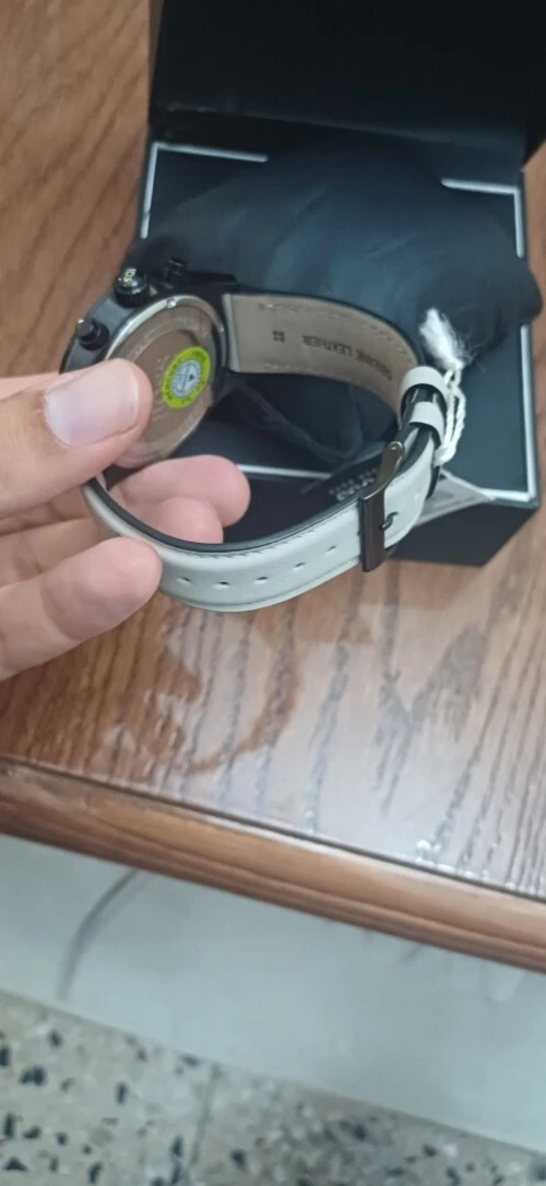 Montre Hugo boss homme originale neuf jamais utilisé 