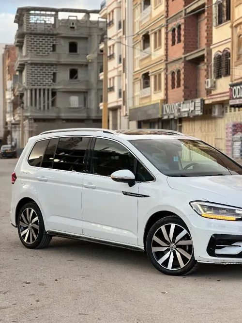 Volkswagen Touran 2017 Touran