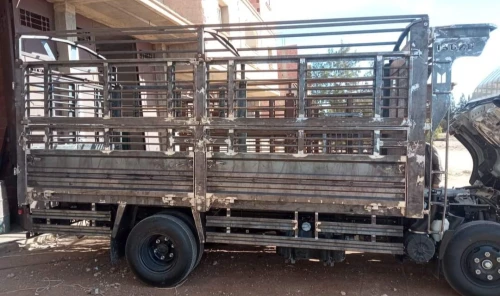 ISUZU NPR71 سوبر جومبو 