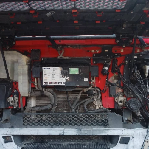 IVECO Stralis 350 Cursor 8 2010