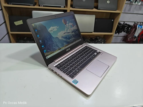 Asus 