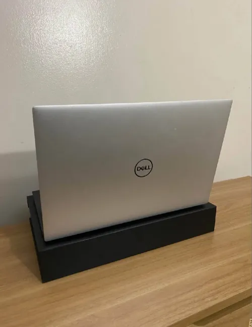 Dell XPS 15 9510 i9 32GB RAM 1TB SSD RTX 3050 Ti