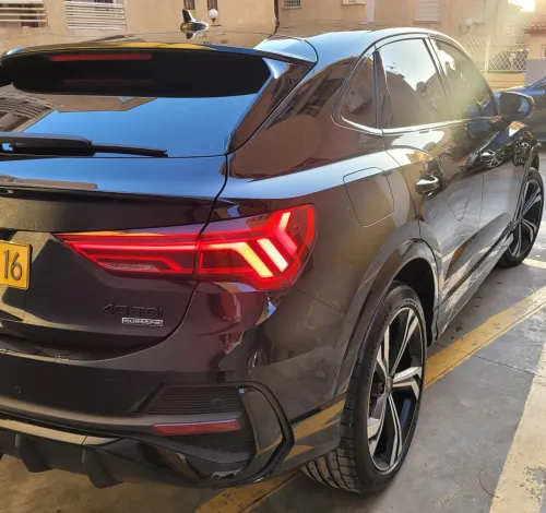 Audi Q3 2023 Sline