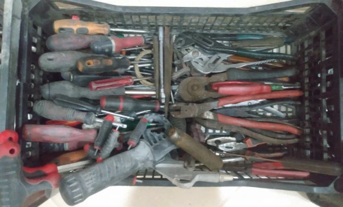 Lot de clés et outillages