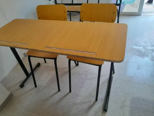Tables et chaises