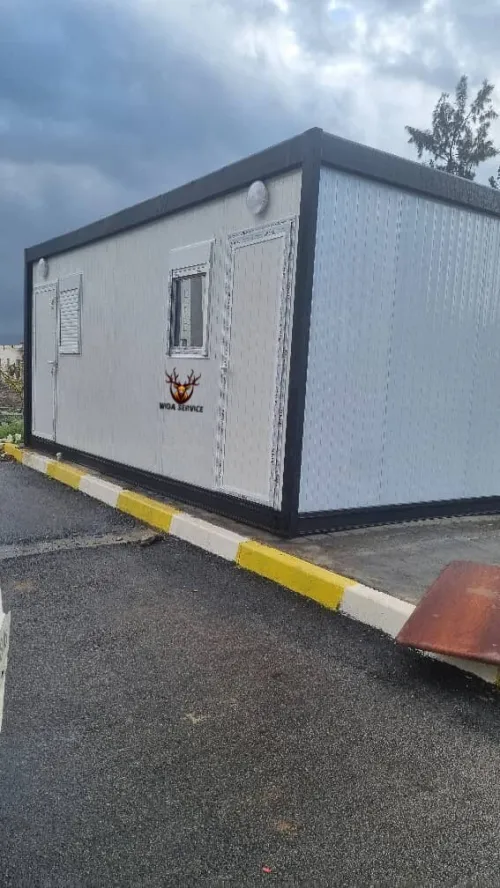 Fabrication des cabines saharienne, Base de vie, poste de garde, bureaux, chambre, sanitaire....