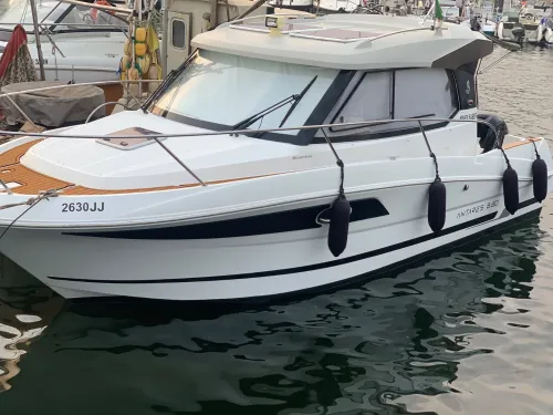 Beneteau anetaras
