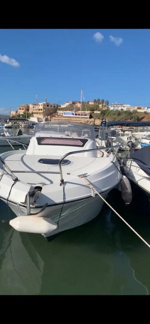 Beneteau 850