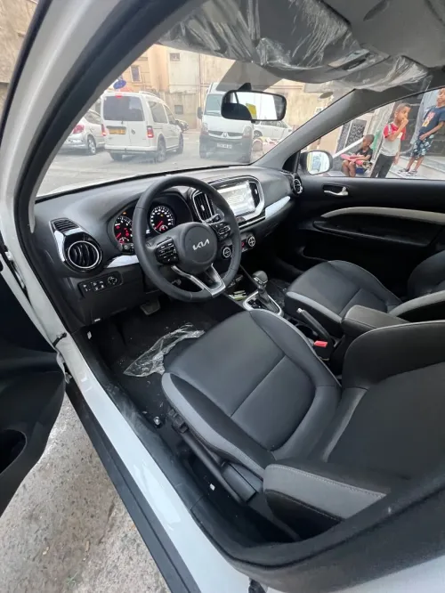 Kia KX1 2025 