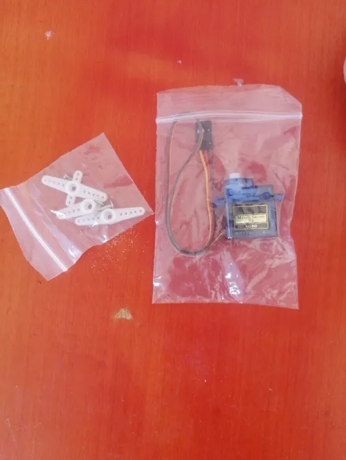 Servo motor Sg90