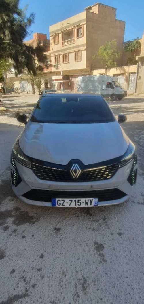 Renault Clio 5  2024 Techno
