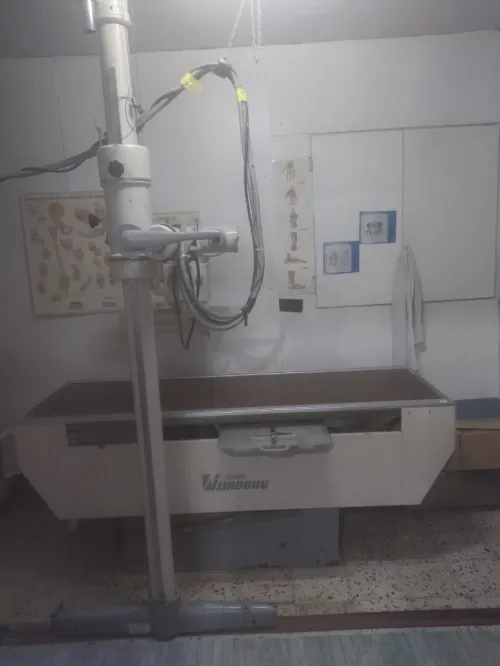 Appareil de radiologie de marque WANDONG et développeuse en très bonne état de marche