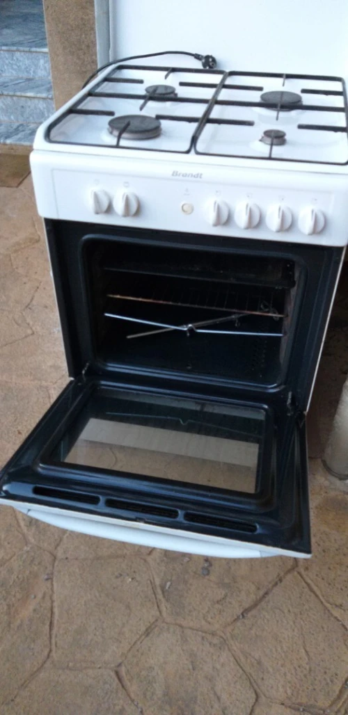 Vend cuisinière Brandt bon état 