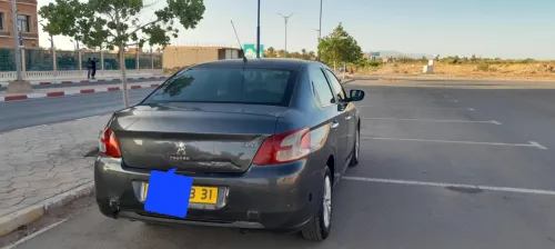 Peugeot 301 2013 Allure