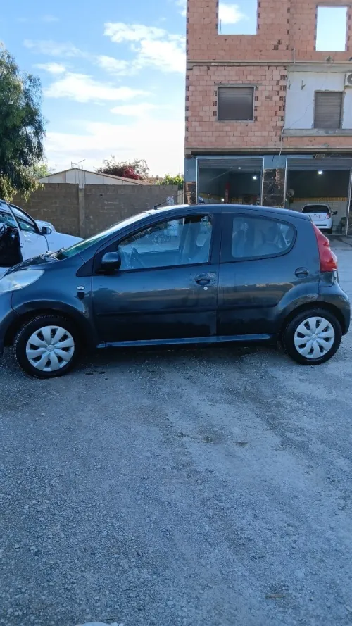 Peugeot 107 2008 107
