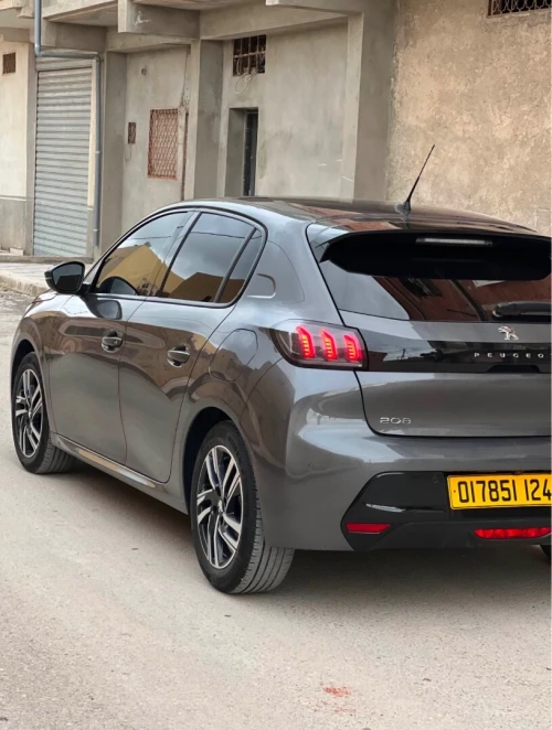 Peugot 208 Alure 2024 