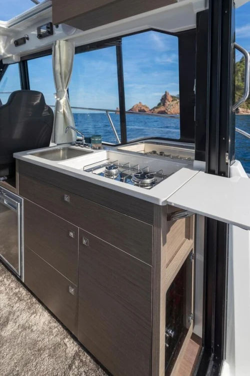 JEANNEAU Merry Fisher 895 S2