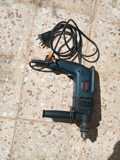 شينيور AEG