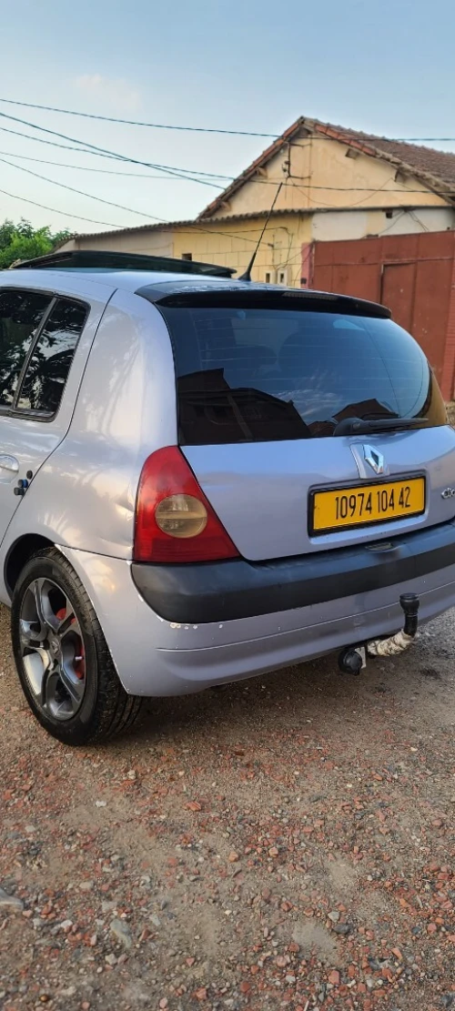 Raunlt Clio2 2004 Dabana