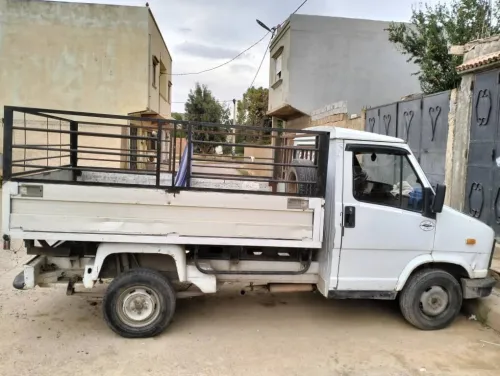 Peugeot J5 1983 