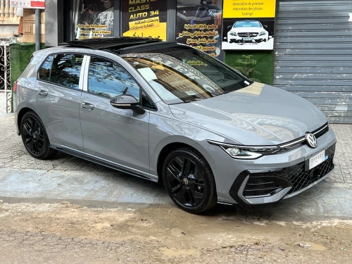 Volkswagen Golf 8 2025 R